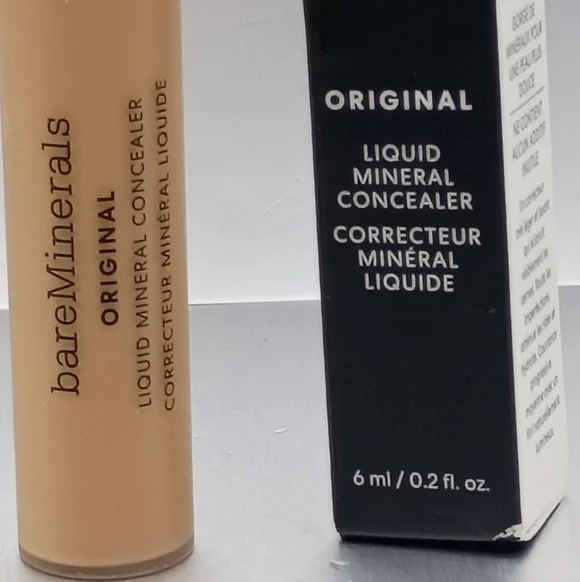 bareMinerals Original Liquid Mineral Concealer shade LIGHT/MED 2.5W - Picture 2 of 4